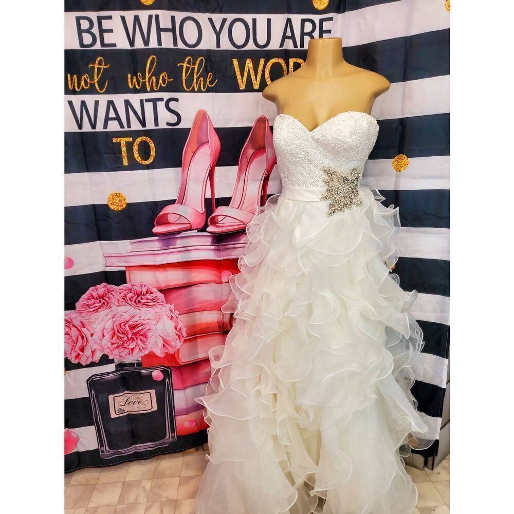 Allure Bridals 8955